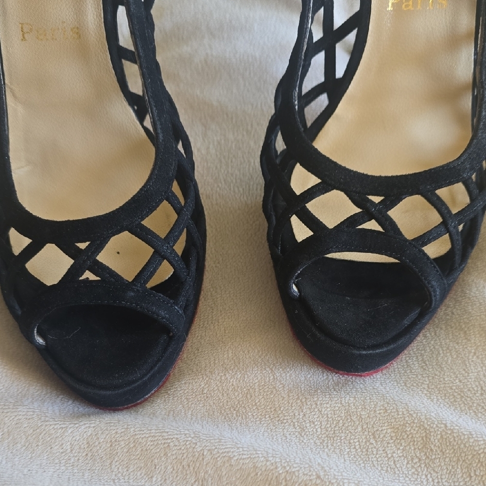 Christian Louboutin Black Lattice Slingback High Heels - Picture 6 of 15